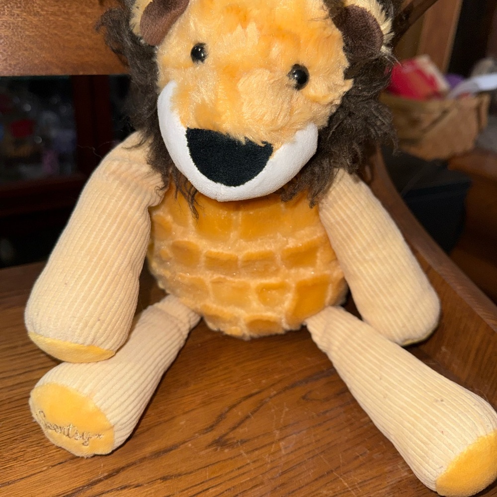 Scentsy Golden and Cream Lion Plush